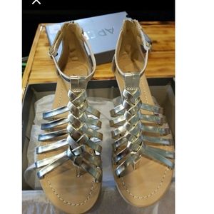 Apt.9, NWT, size 7.5